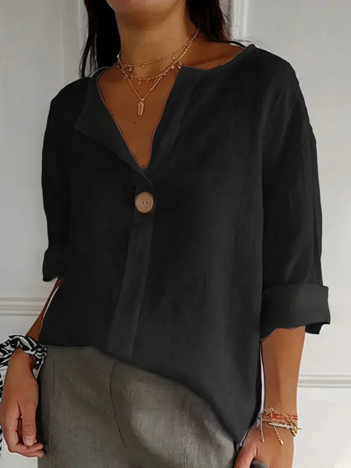 Saar™|Casual Blouse met V-hals