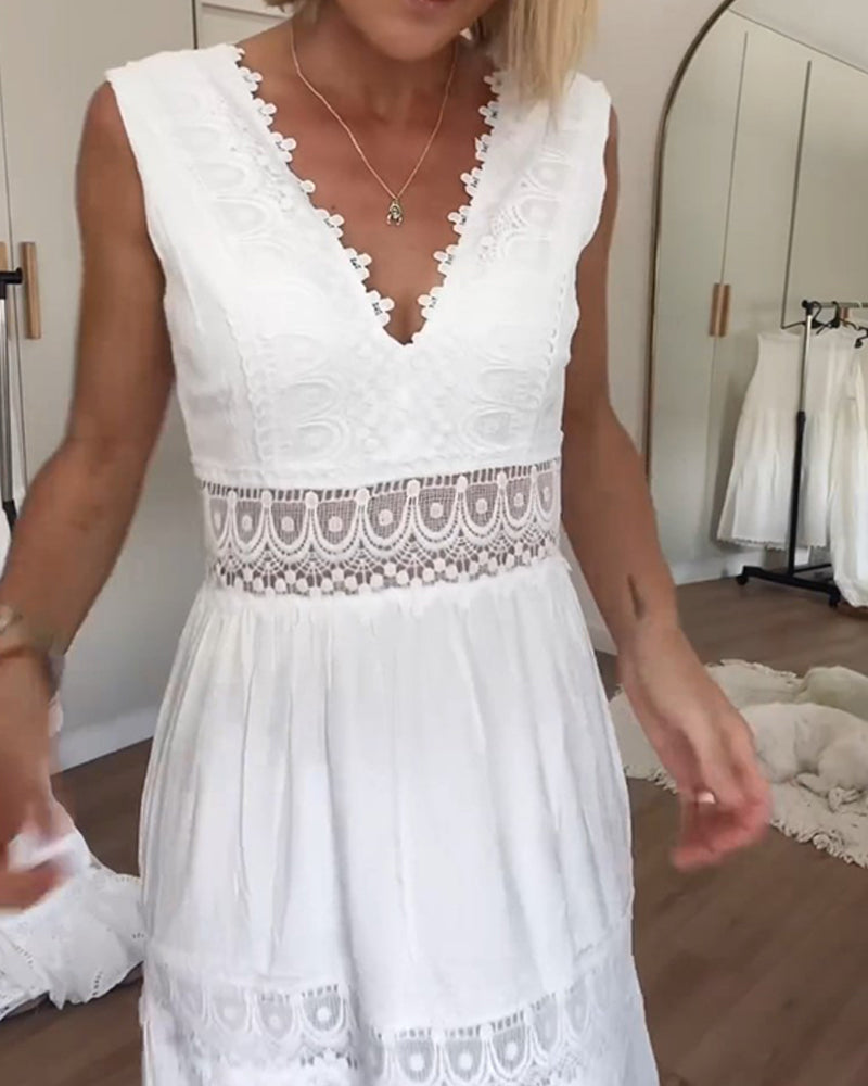 Femke™ | Elegante V-hals Kanten Jurk