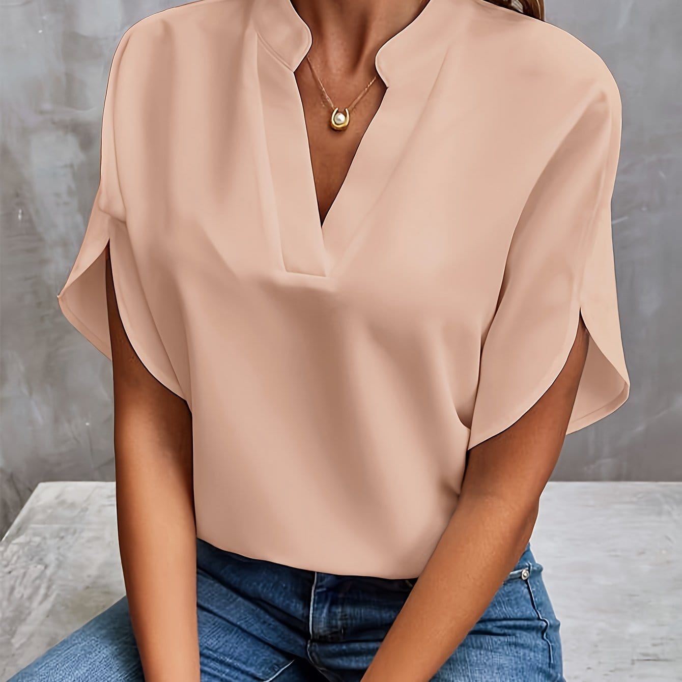 Amira™|Gedrapeerde blouse